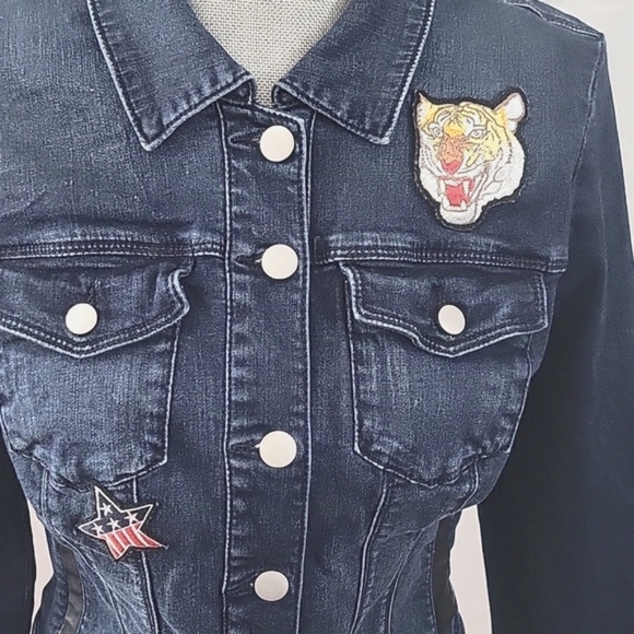 Bebe Patch Jean Jacket with Side Pockets, Size: M - Picture 10 of 12